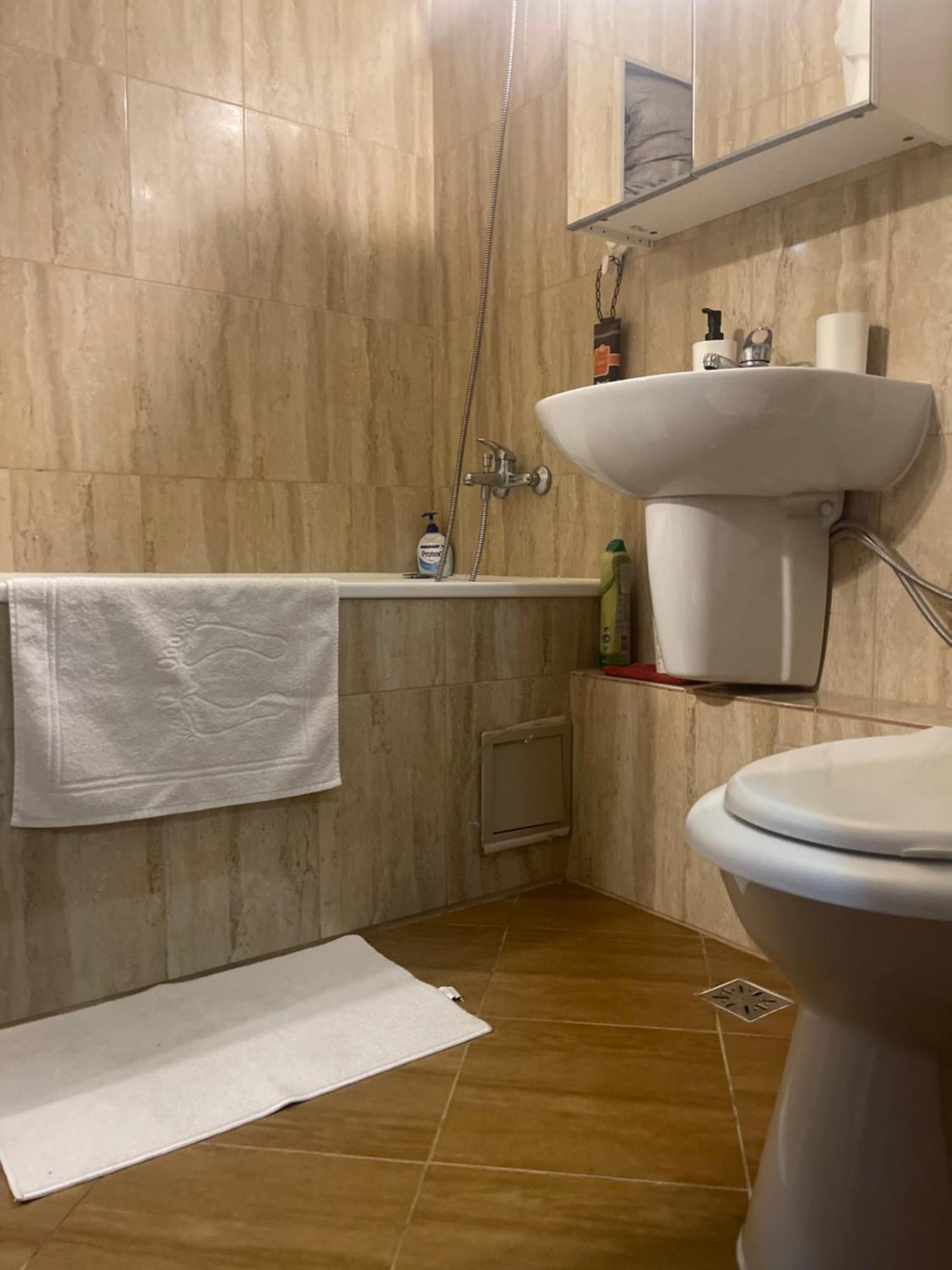 Garsoniera Relax Drumul Taberei Букурещ Екстериор снимка