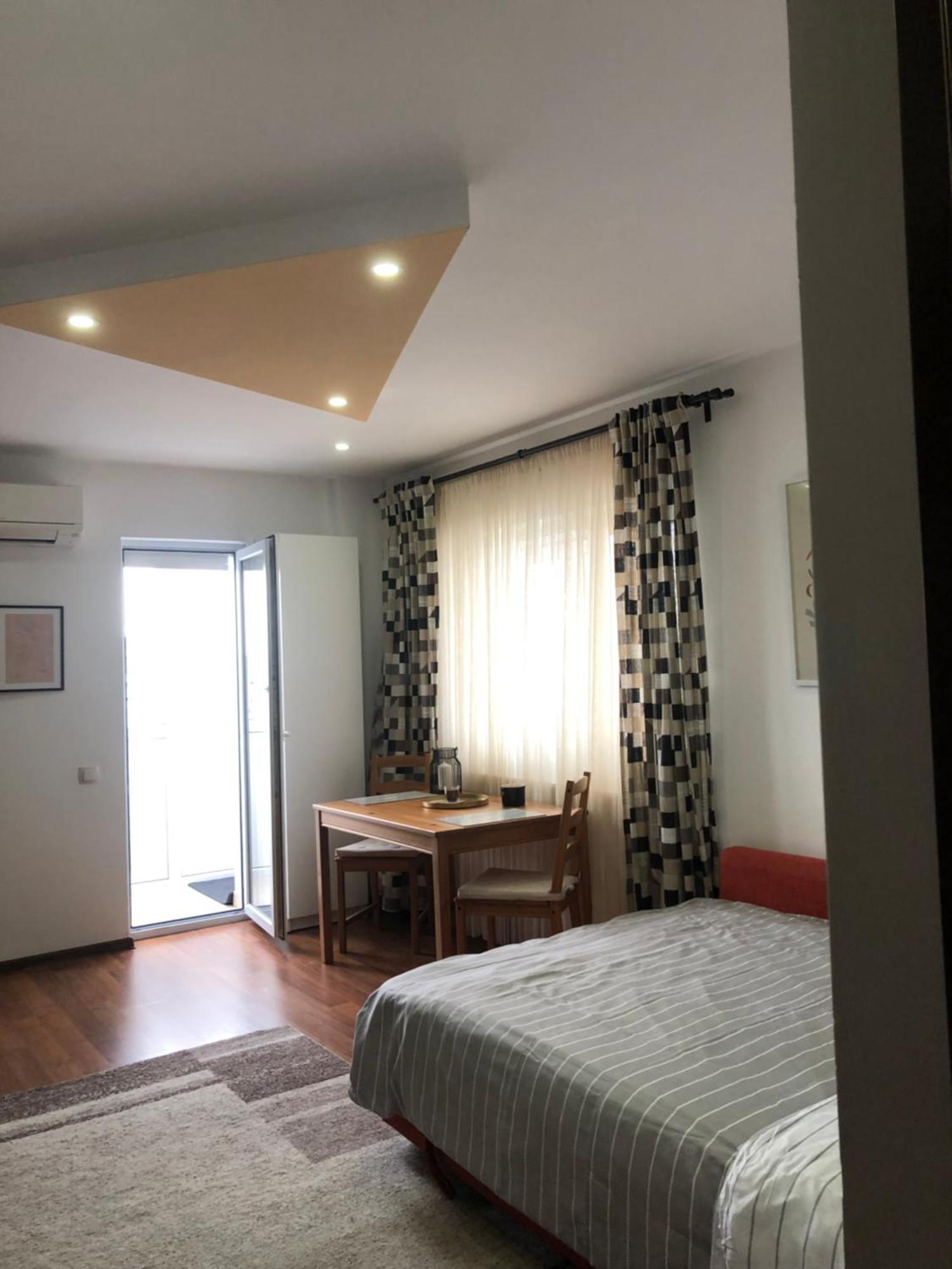 Garsoniera Relax Drumul Taberei Букурещ Екстериор снимка